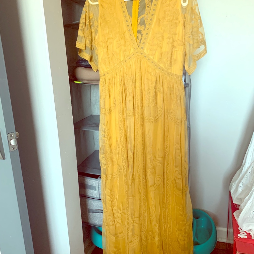 Pinkblush Lace Maternity Dress Size L